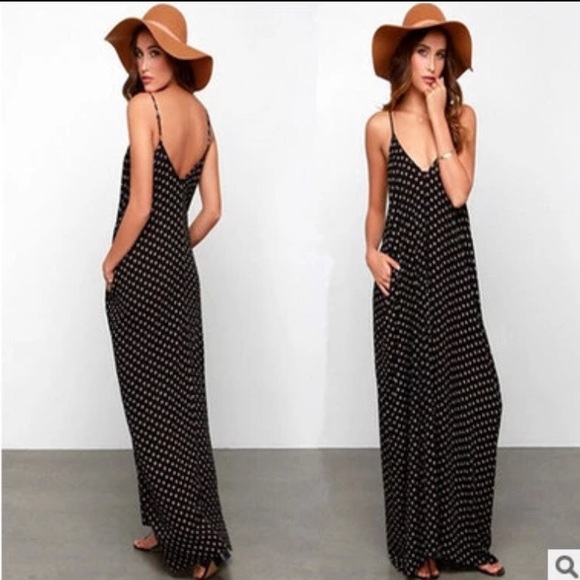 Sale🔥🔥Trendy...Black & White Polka Dot Dress - Picture 2 of 3